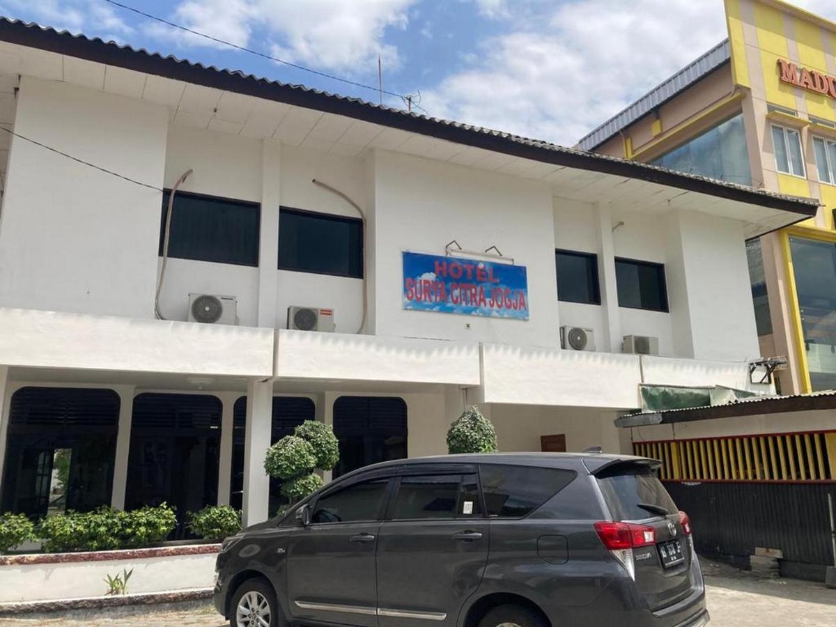 Hotel Surya Citra Jogja A Mitra Reddoorz Yogyakarta Eksteriør billede